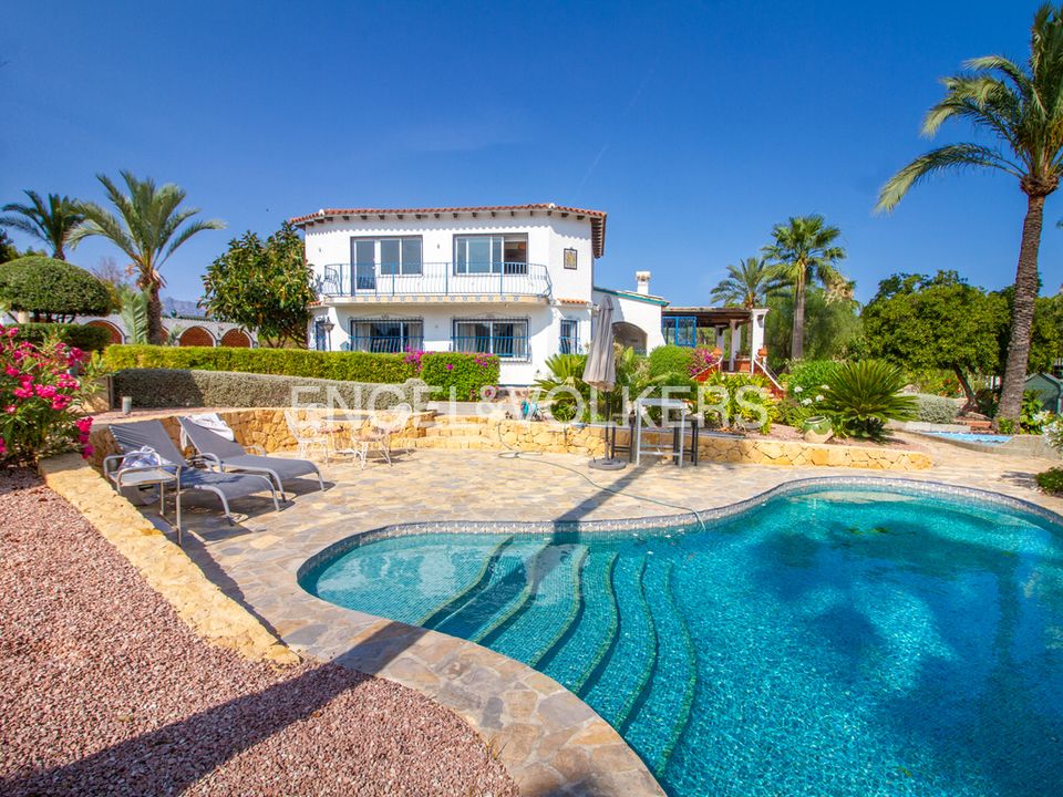 Villa i Alfaz del Pi, Alicante - foto 1
