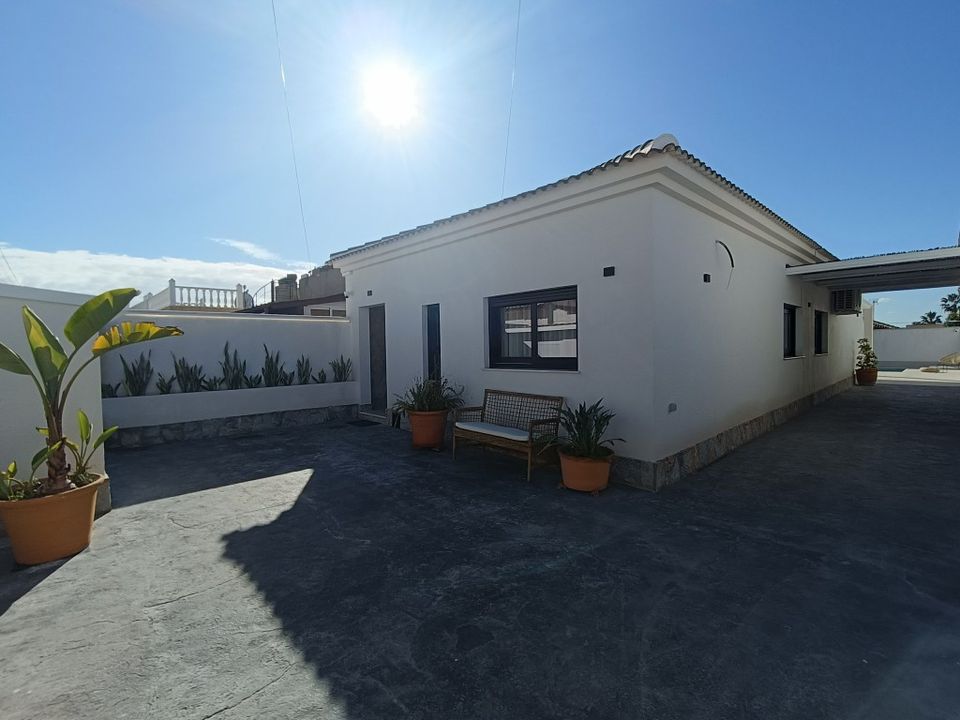 Villa i El Chaparral, Alicante - foto 1