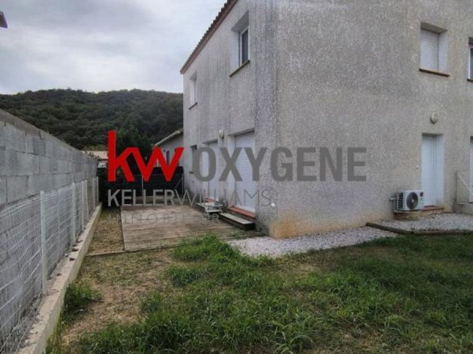 Villa i Le Boulou, Pyrenees-Orientales - foto 1