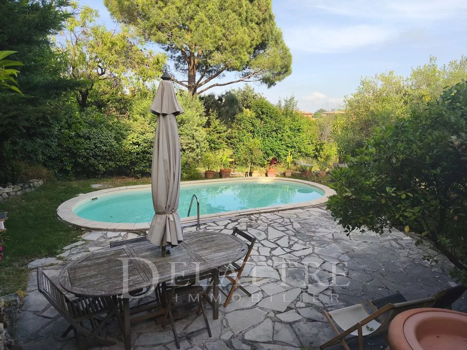 Villa i Le Rouret, Alpes-Maritimes - bilde 2