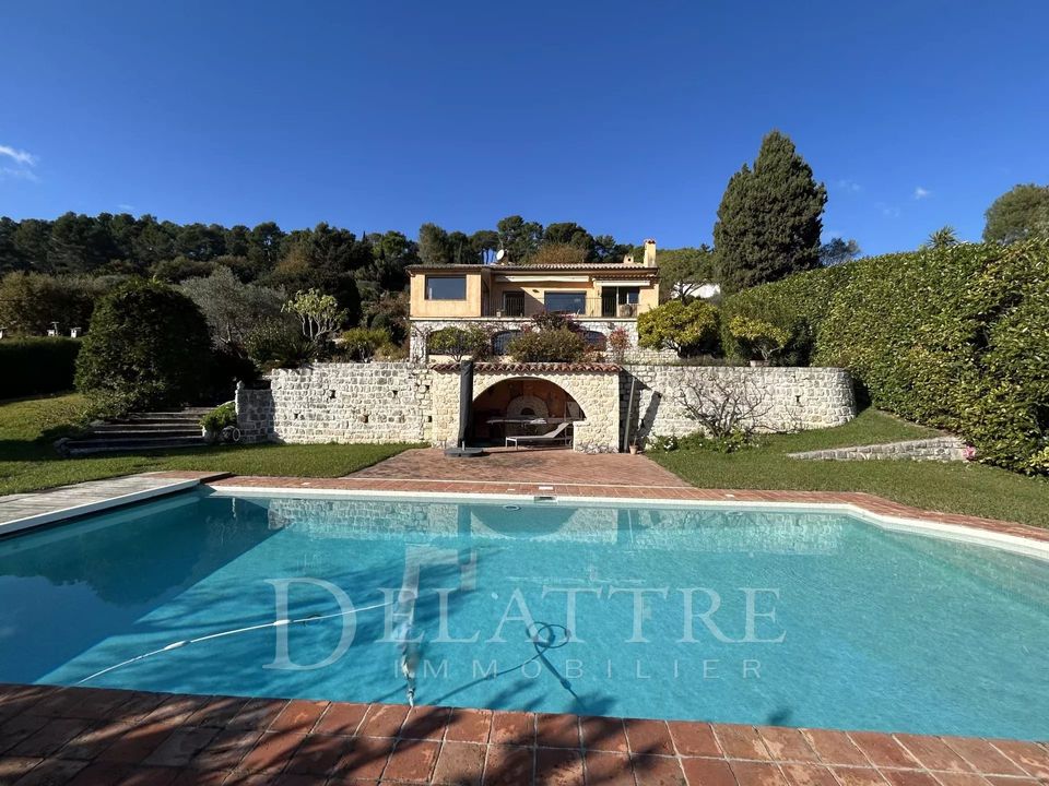 Villa i La Colle-sur-Loup, Alpes-Maritimes - foto 1