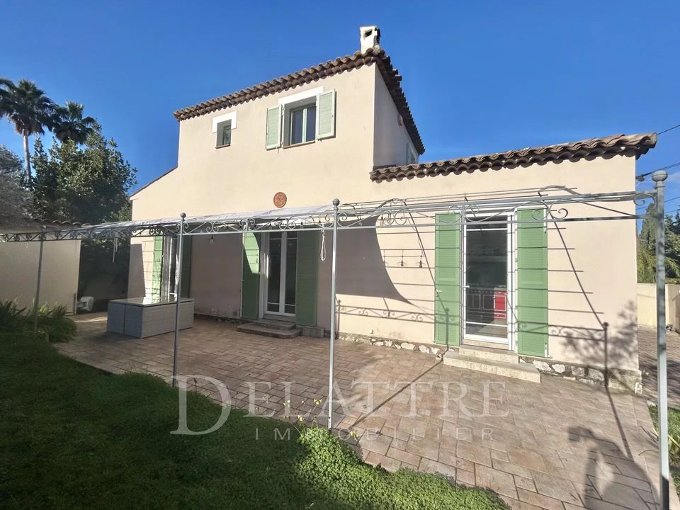 Villa i Antibes, Alpes-Maritimes - foto 1
