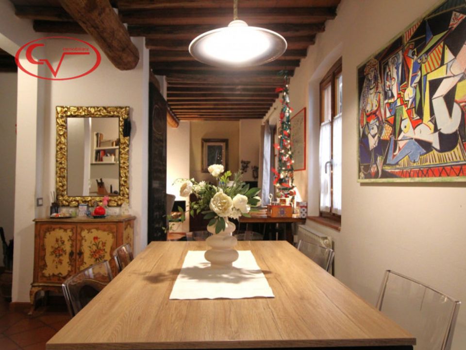 Rækkehus i San Giovanni Valdarno, Arezzo - foto 1