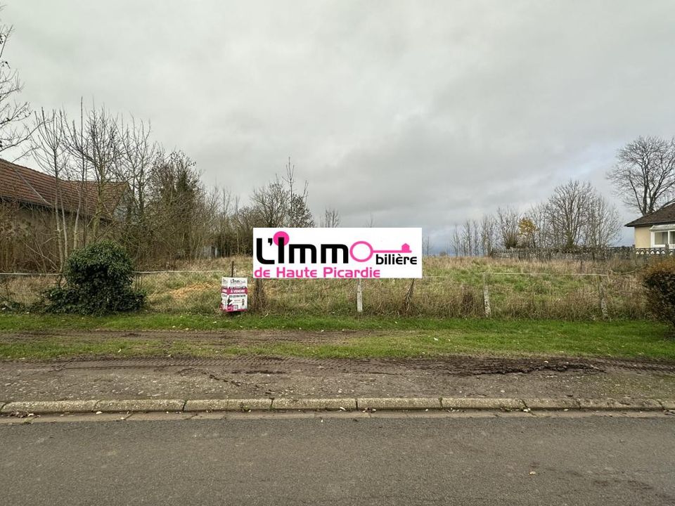 Helårsgrund i Le Quesnel, Somme - foto 1