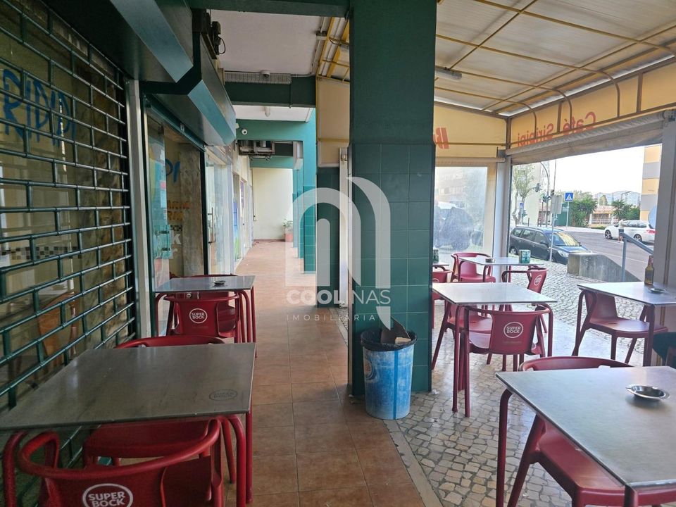 Erhvervsejendom i Loures, Lisbon - foto 2