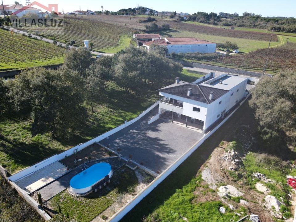 Villa i Parceiros e Azoia, Leiria - foto 1