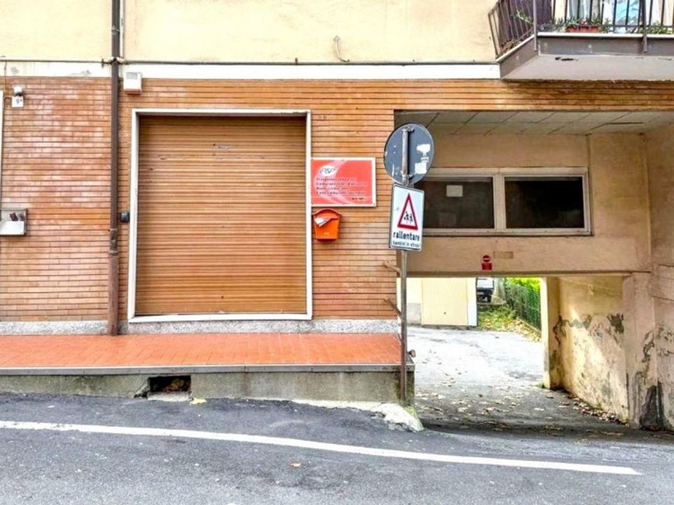 Erhvervsejendom i Busalla, Genoa - foto 1