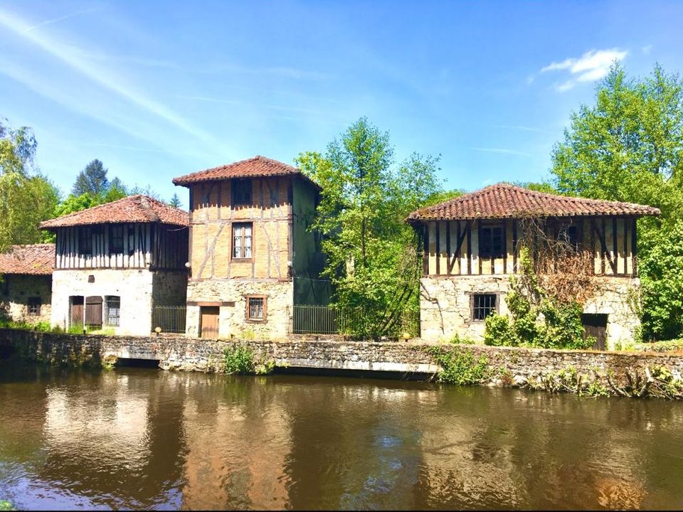 Masia a Saint-Leonard-de-Noblat, Haute-Vienne - foto 1