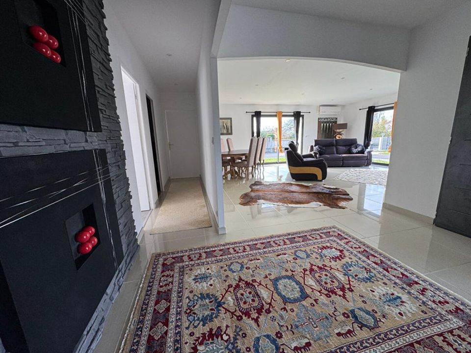 Villa in Saint-Yrieix-Sur-Charente, Charente - foto 5