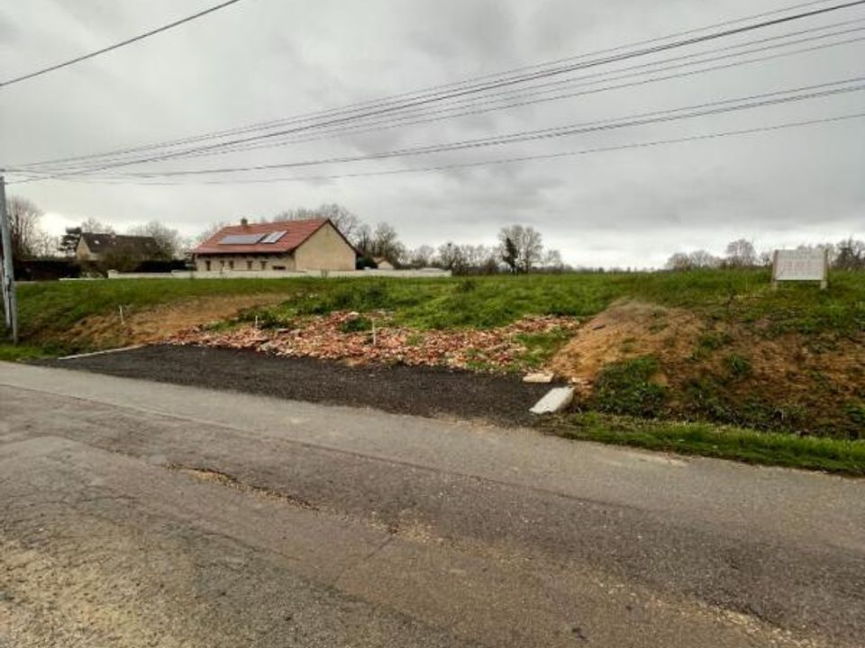 Grundstück in L'Abergement-Sainte-Colombe, Saone-et-Loire - Foto 3