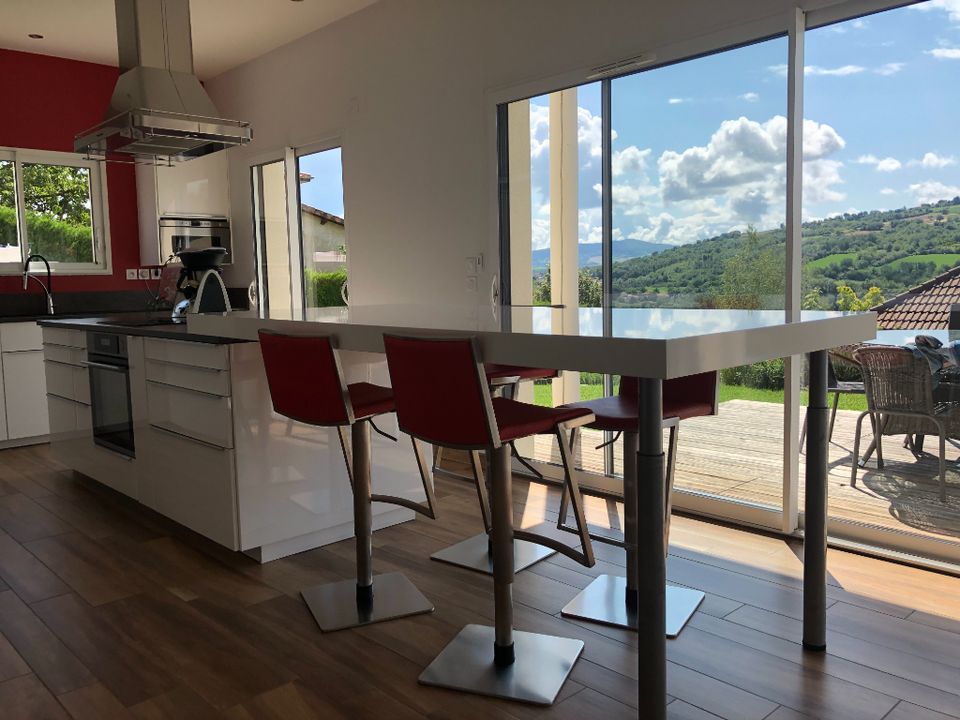 Villa i Les Martres-de-Veyre, Puy-de-Dome - foto 1
