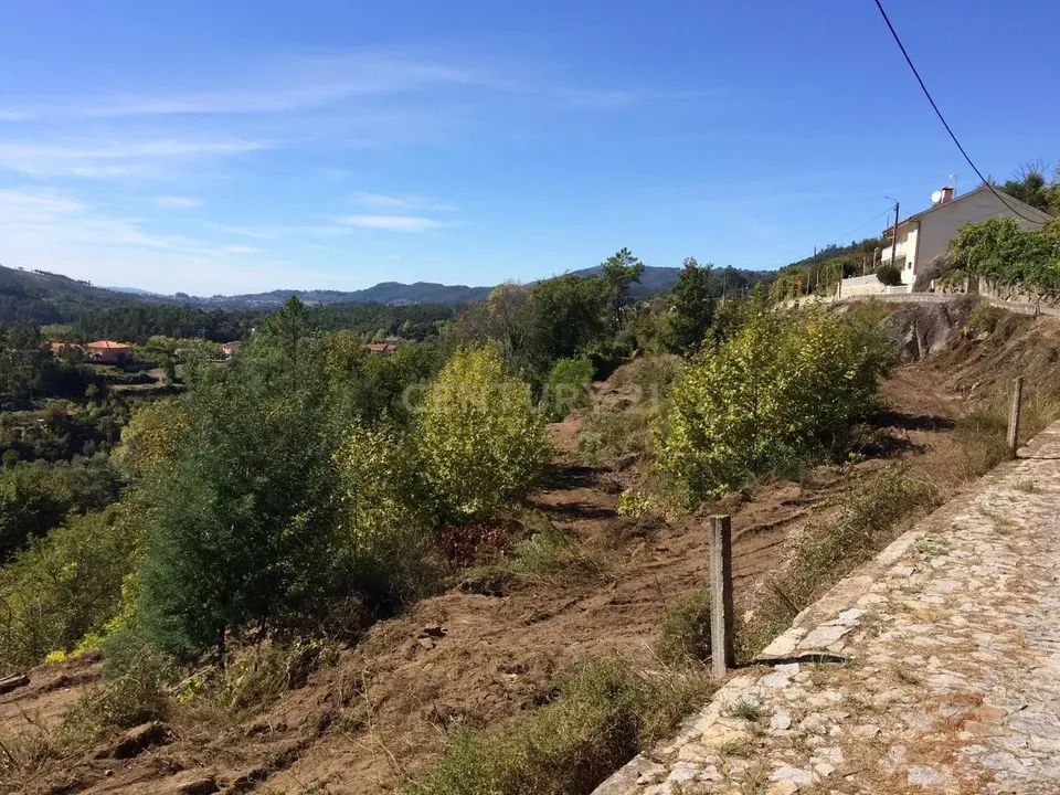 Land in Parada do Bouro, Braga - photo 4