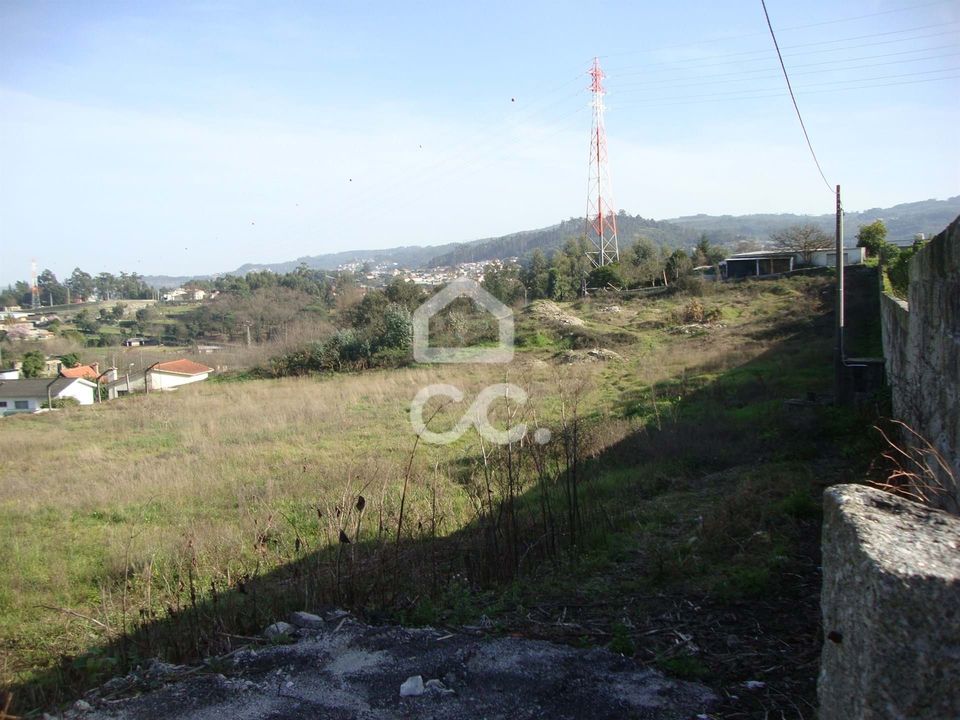 Helårsgrund i Santo Tirso, Porto - foto 2