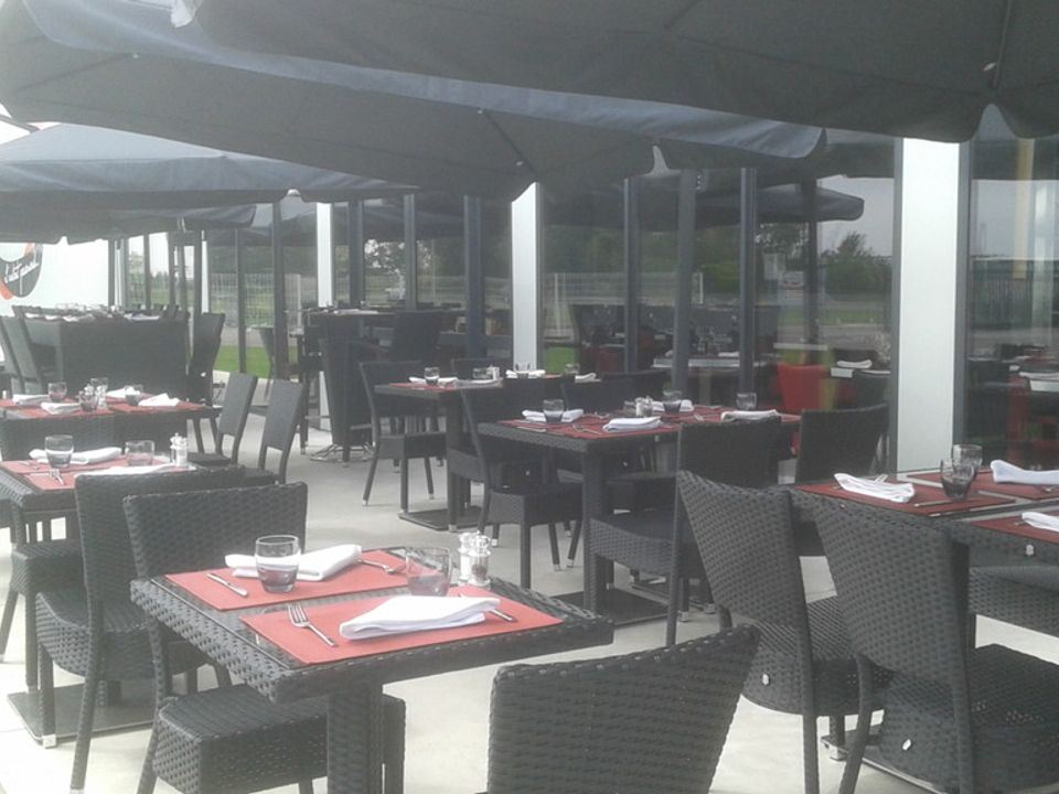 Propiedad comercial en Pauillac, Gironde - foto 2