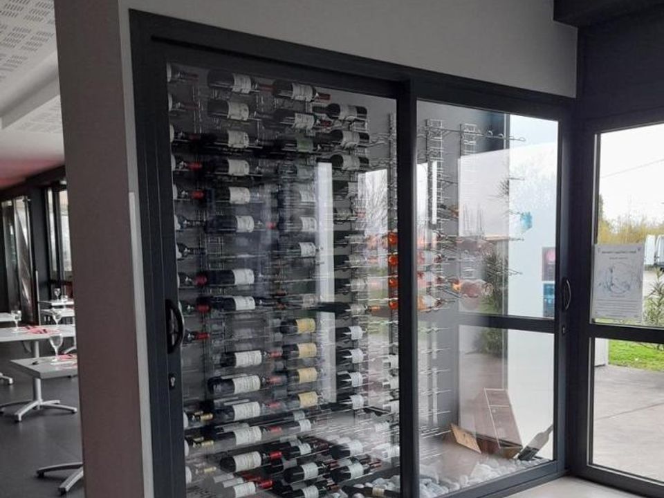 Propiedad comercial en Pauillac, Gironde - foto 3