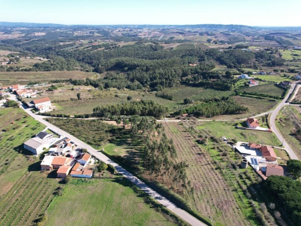 Helårsgrund i Carvalhal, Leiria - foto 1