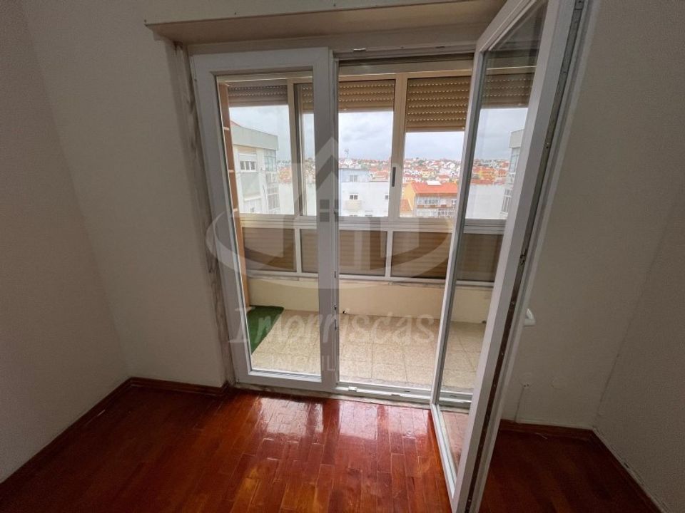 Lejlighed i Santa Iria de Azoia, Lisbon - foto 4