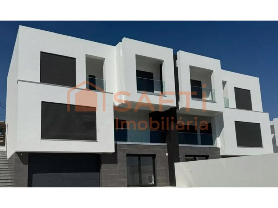 Byhus i Corroios, Setubal - foto 3