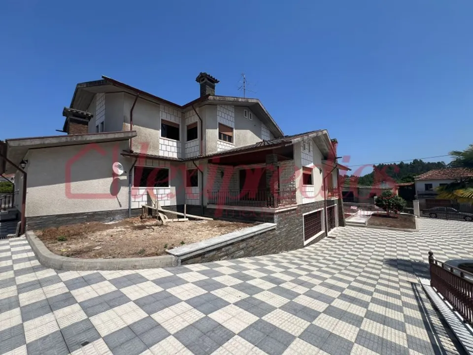 Villa a Aguada de Cima, Aveiro - foto 1