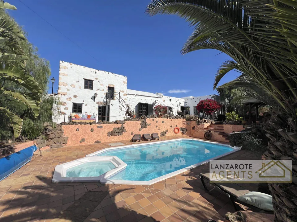 Villa i Teguise, Lanzarote - foto 1