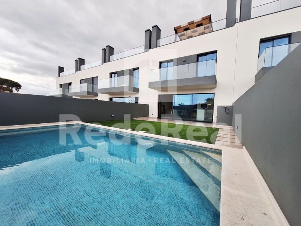 Villa i Montenegro, Faro - foto 1