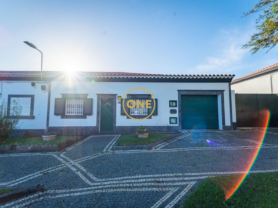 Byhus i Ponta Delgada, Sao Miguel - foto 1