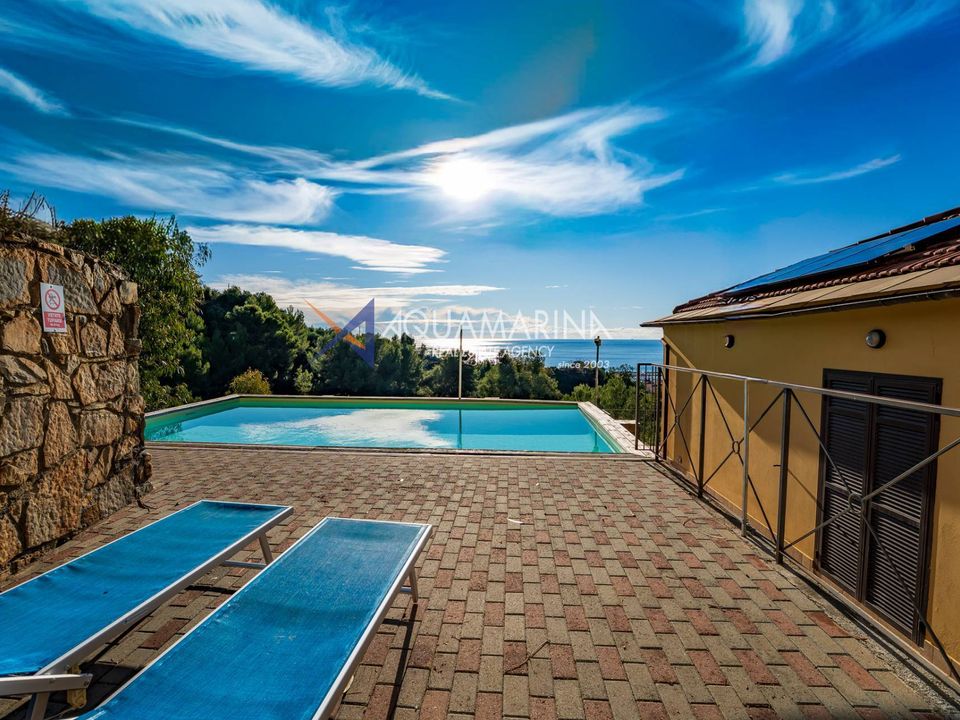Villa i Cipressa, Imperia - bilde 1