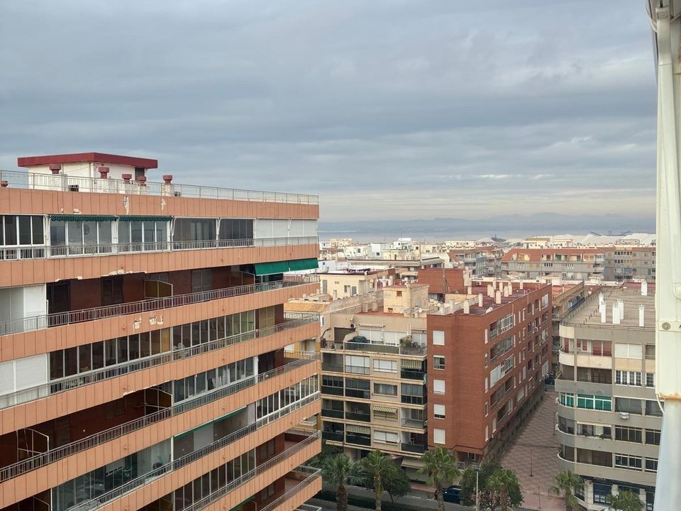 Lejlighed i Torrevieja, Alicante - foto 4