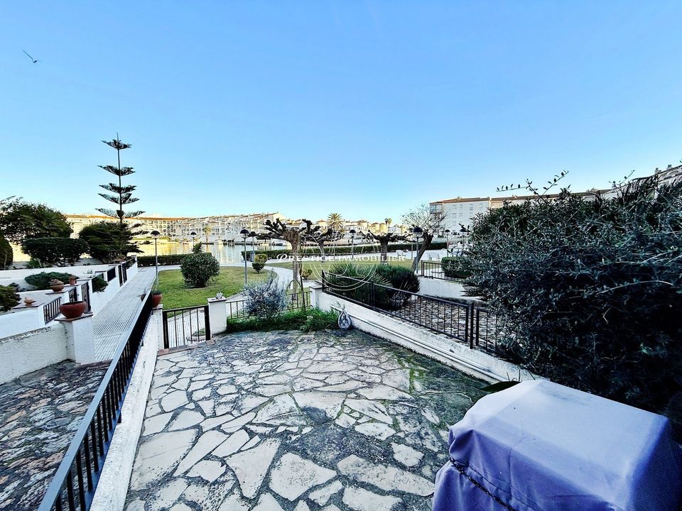 Lejlighed i Empuriabrava, Gerona - foto 3