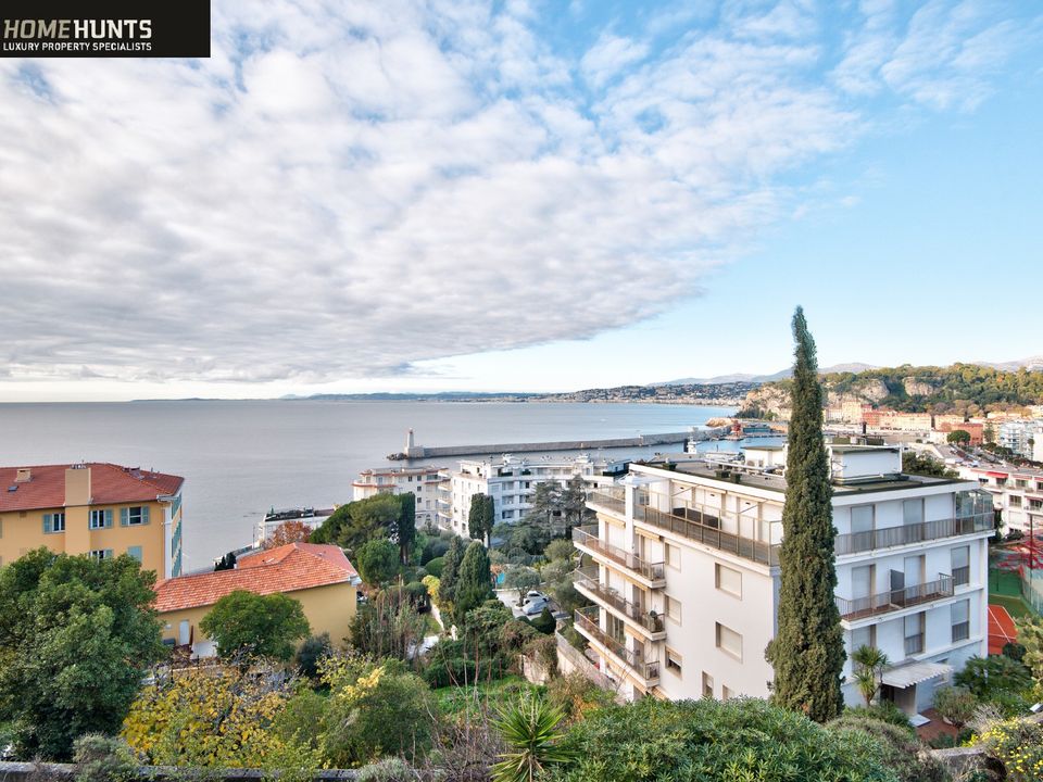 Villa i Nice, Alpes-Maritimes - foto 1
