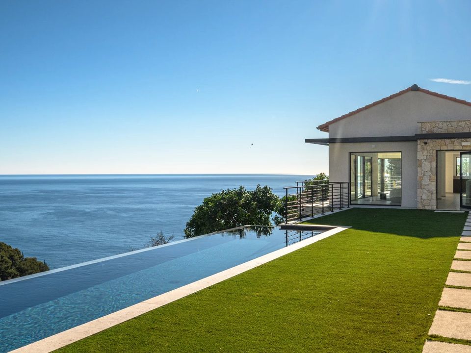 Villa i Roquebrune-Cap-Martin, Alpes-Maritimes - foto 1