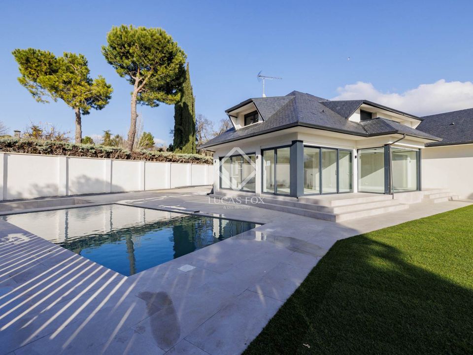 Villa i Boadilla Del Monte, Madrid - foto 1