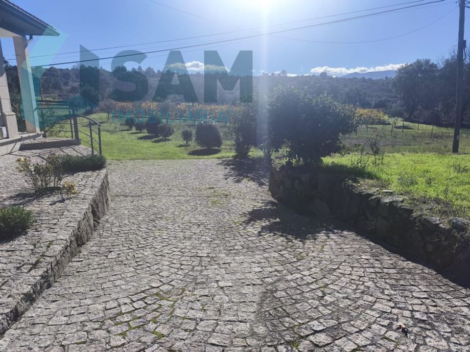 Landejendom i Juncais, Vila Ruiva e Vila Soeiro do Chão, Guarda - foto 1