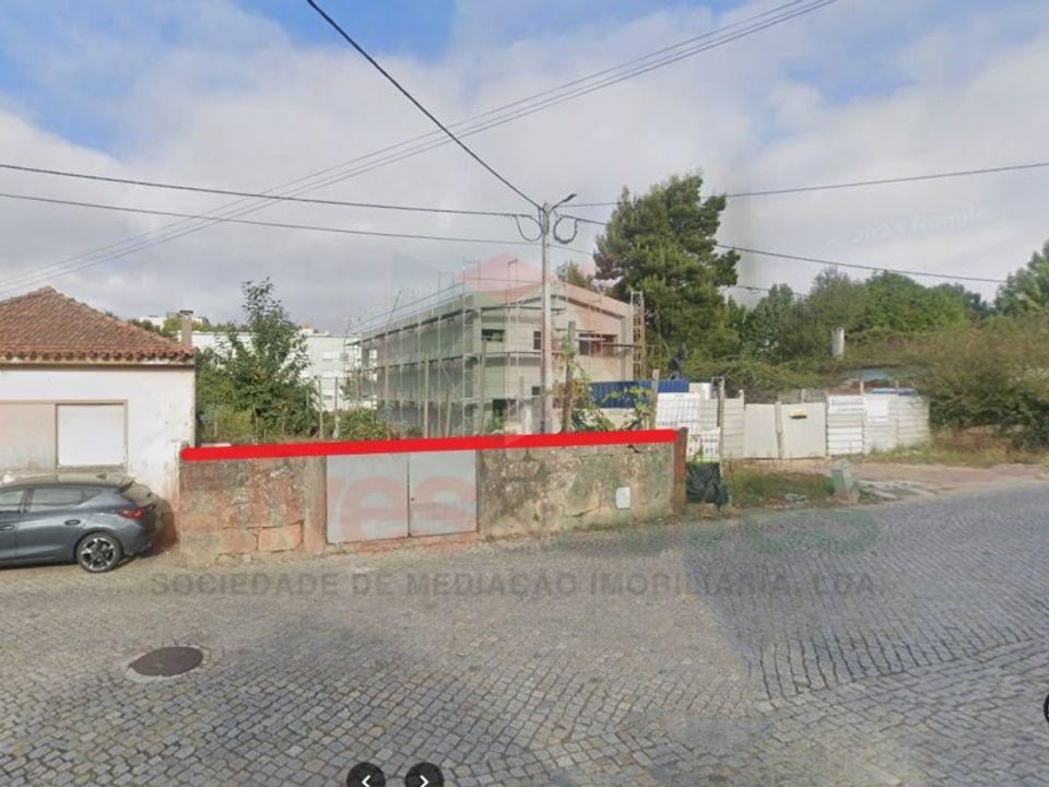 Helårsgrund i Moreira, Porto - foto 1