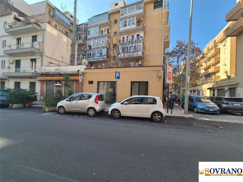 Erhvervsejendom i Palermo, Palermo - foto 1