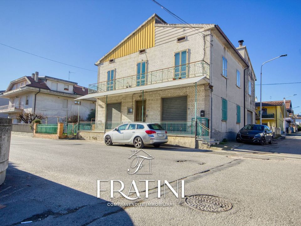 Villa i Sant'Egidio alla Vibrata, Teramo - foto 1