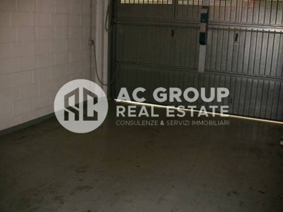 Propiedad comercial en Saronno, Varese - foto 3