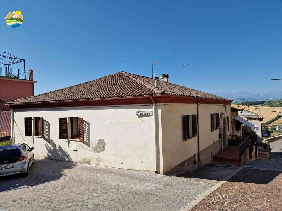 Byhus i Morro d'Oro, Teramo - foto 1
