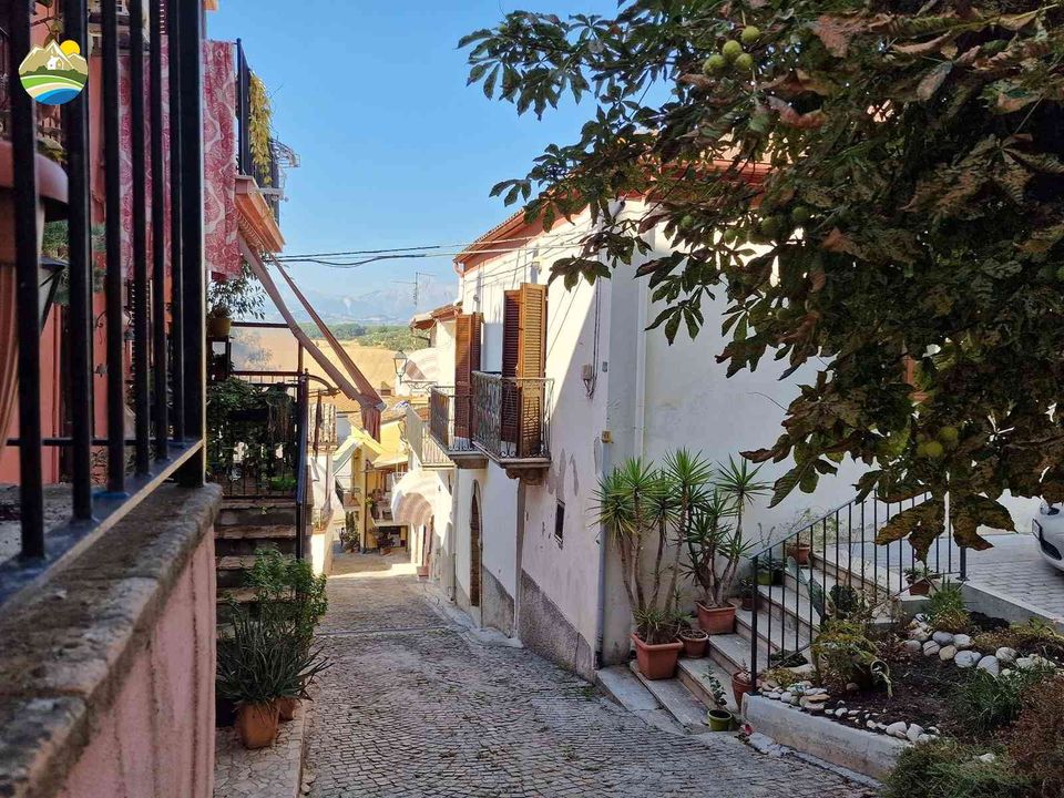 Byhus i Morro d'Oro, Teramo - foto 5