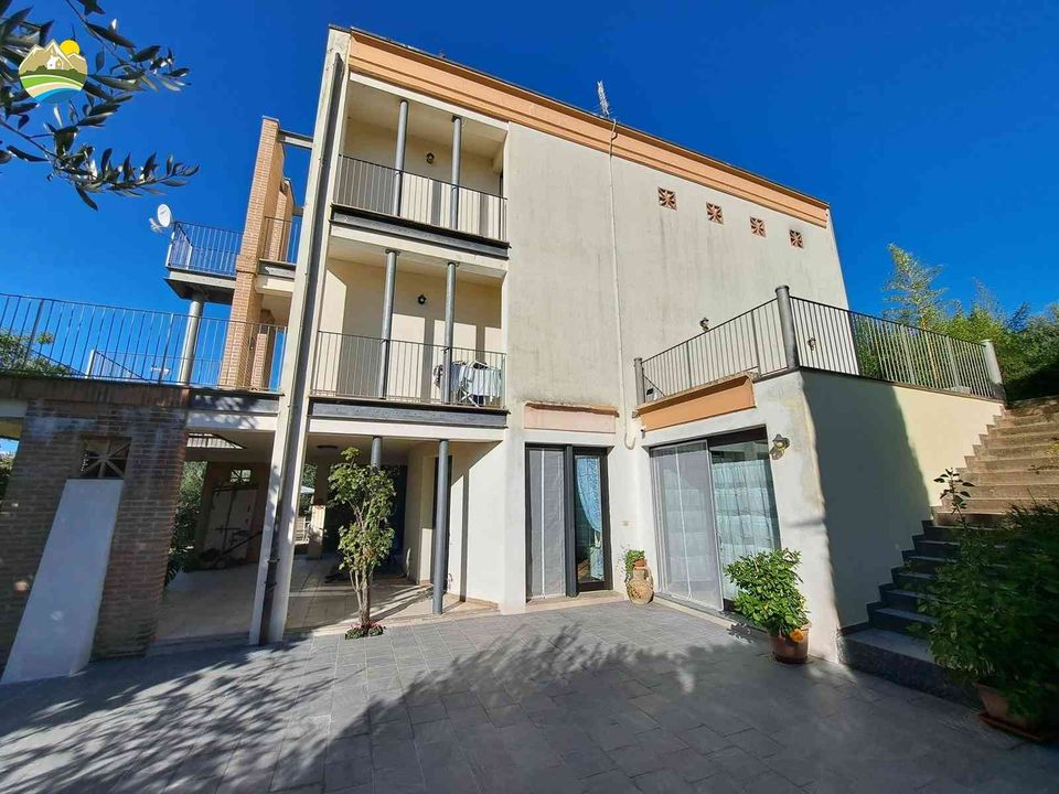 Villa i Atri, Teramo - foto 1