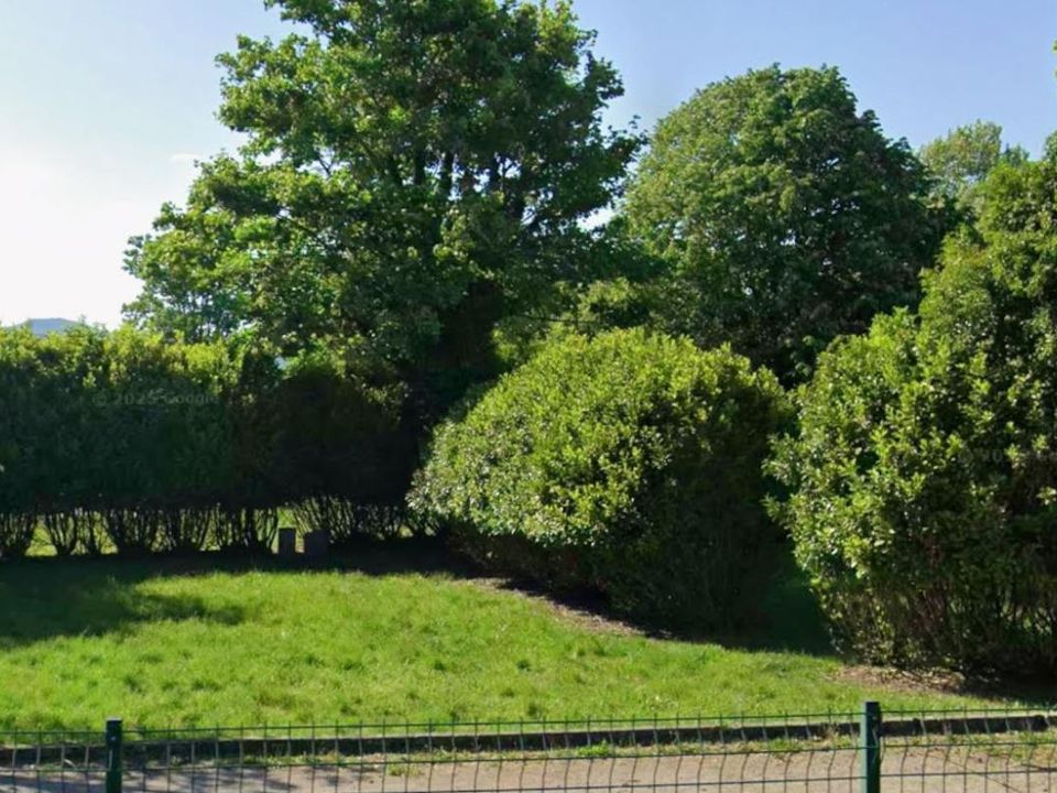 Helårsgrund i Loriol-sur-Drome, Drome - foto 1