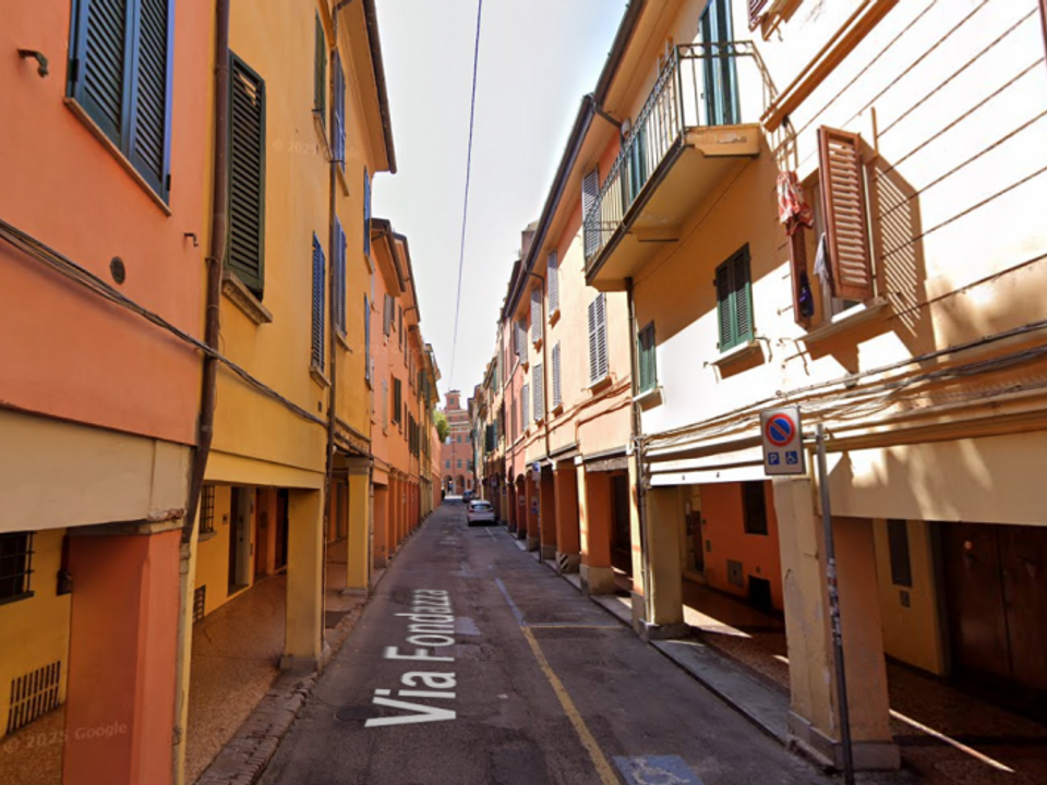 Erhvervsejendom i Bologna, Bologna - foto 1