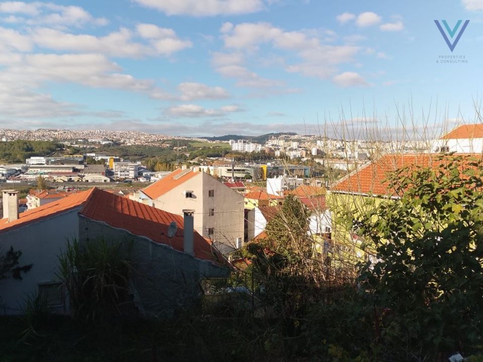 Erhvervsejendom i Odivelas, Lisbon - foto 1