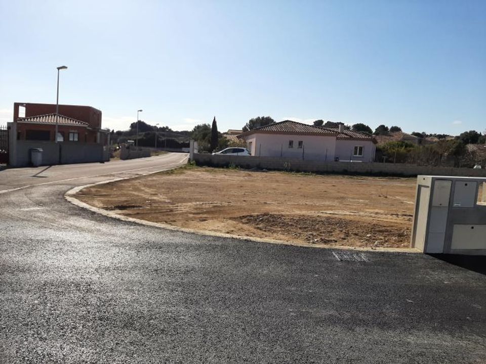 Terra em Lespignan, Herault - foto 1