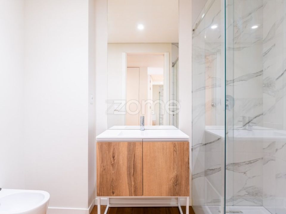 Lejlighed i Oliveira do Douro, Porto - foto 1