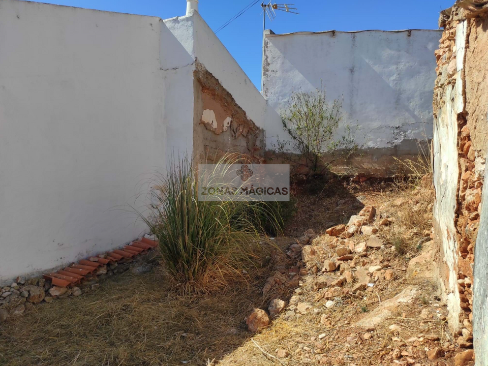 Terra a Lagos, Faro - foto 3