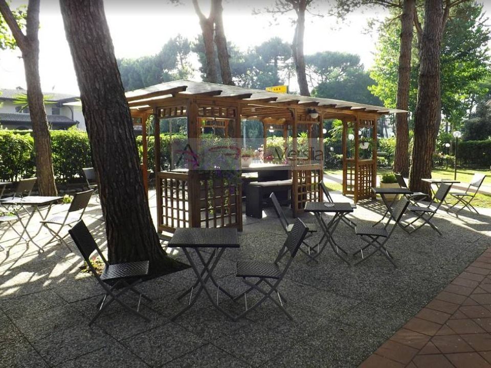 Erhvervsejendom i Montignoso, Massa and Carrara - foto 3