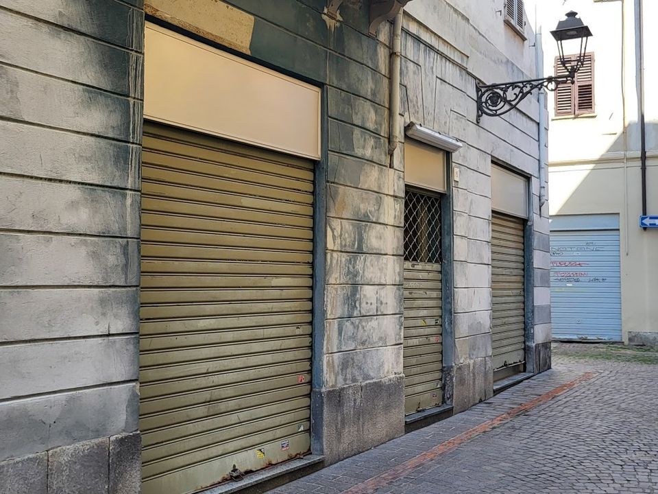 Erhvervsejendom i Vercelli, Vercelli - foto 5