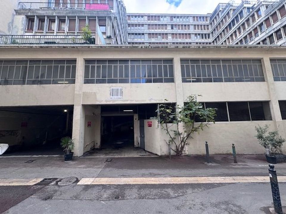 Garage i Marseille, Bouches-du-Rhone - foto 1