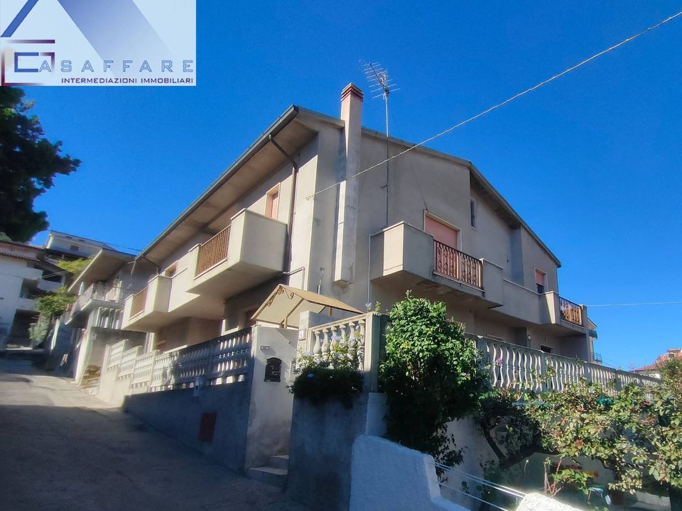 Villa i Pescara, Pescara - foto 1